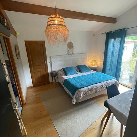 La Chambre Haute Et Son Spa Нім Екстер'єр фото